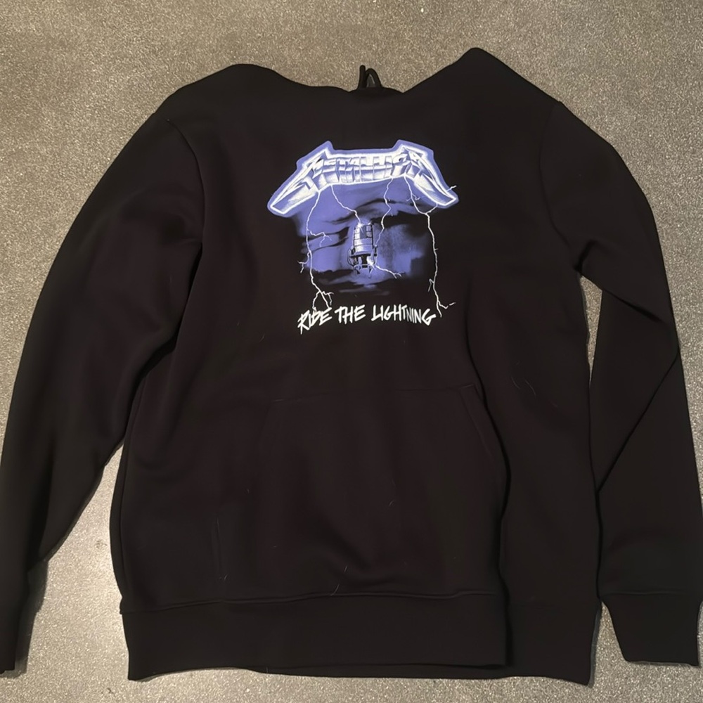 H&M Metallica Hoodie Size M